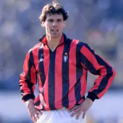 Marco van Basten - poznaj prawdziwe życie legendy futbolu: wiek, rodzina, majątek