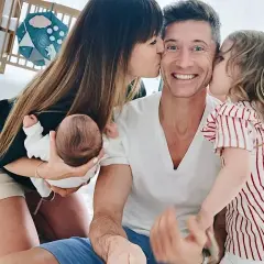 Poznaj imiona córek Roberta Lewandowskiego i ich niezwykłe znaczenie