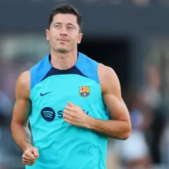 Robert Lewandowski wciąż jest piłkarzem FC Barcelony - poznaj szczegóły kontraktu