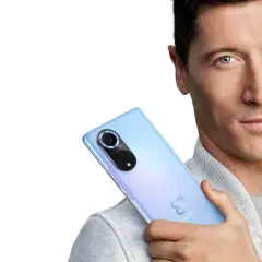 Jakie telefony reklamuje Lewandowski? Modele Huawei w akcji