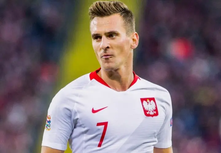 Arkadiusz Milik - ile naprawdę ma wzrostu w świecie piłki nożnej?