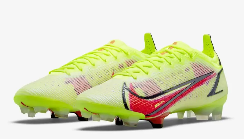 Jaki rozmiar buta nosi Robert Lewandowski? Poznaj dokładne wymiary
