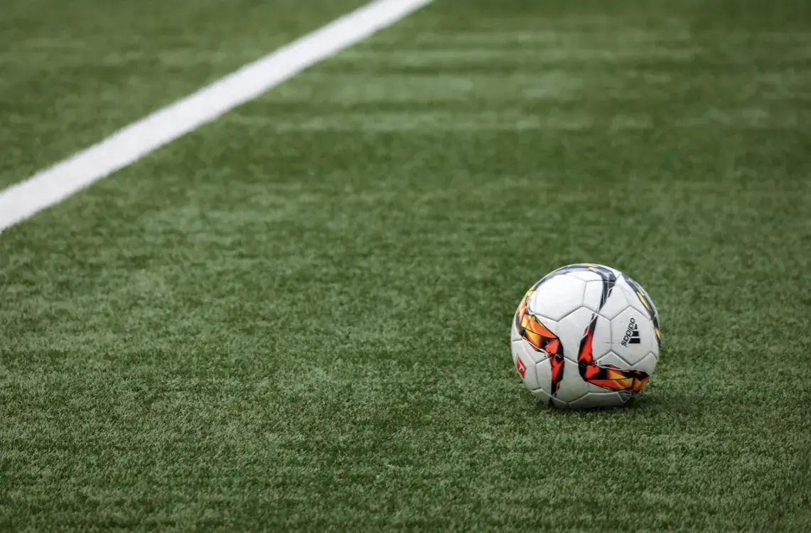 Jak ewoluował futbol? Najważniejsze zmiany zasad w piłce nożnej